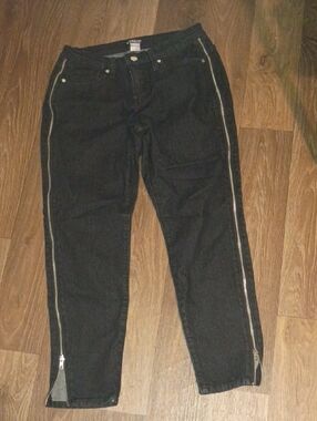 VENUS Black Skinny Jeans with Side Silver Zippers